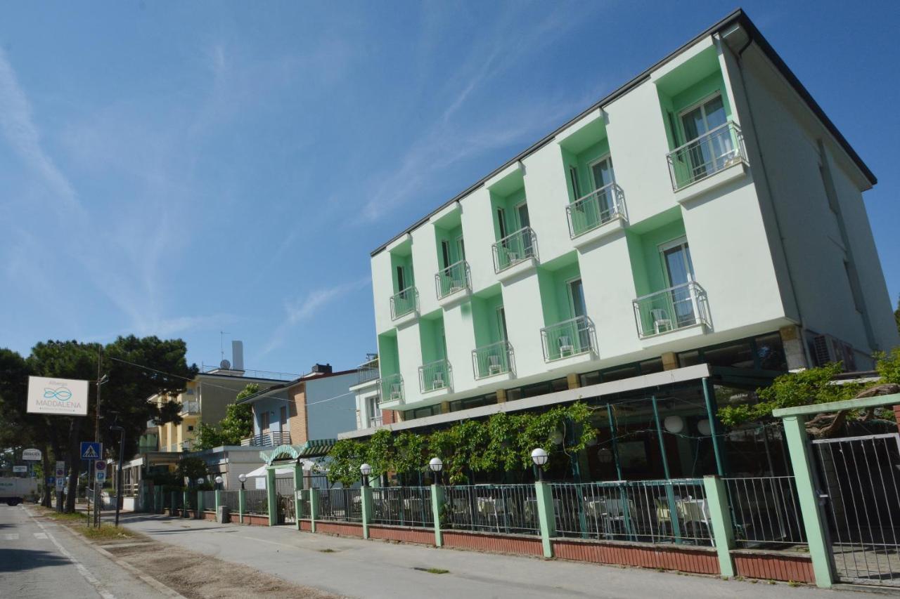 Hotel Maddalena Marina di Ravenna Kültér fotó