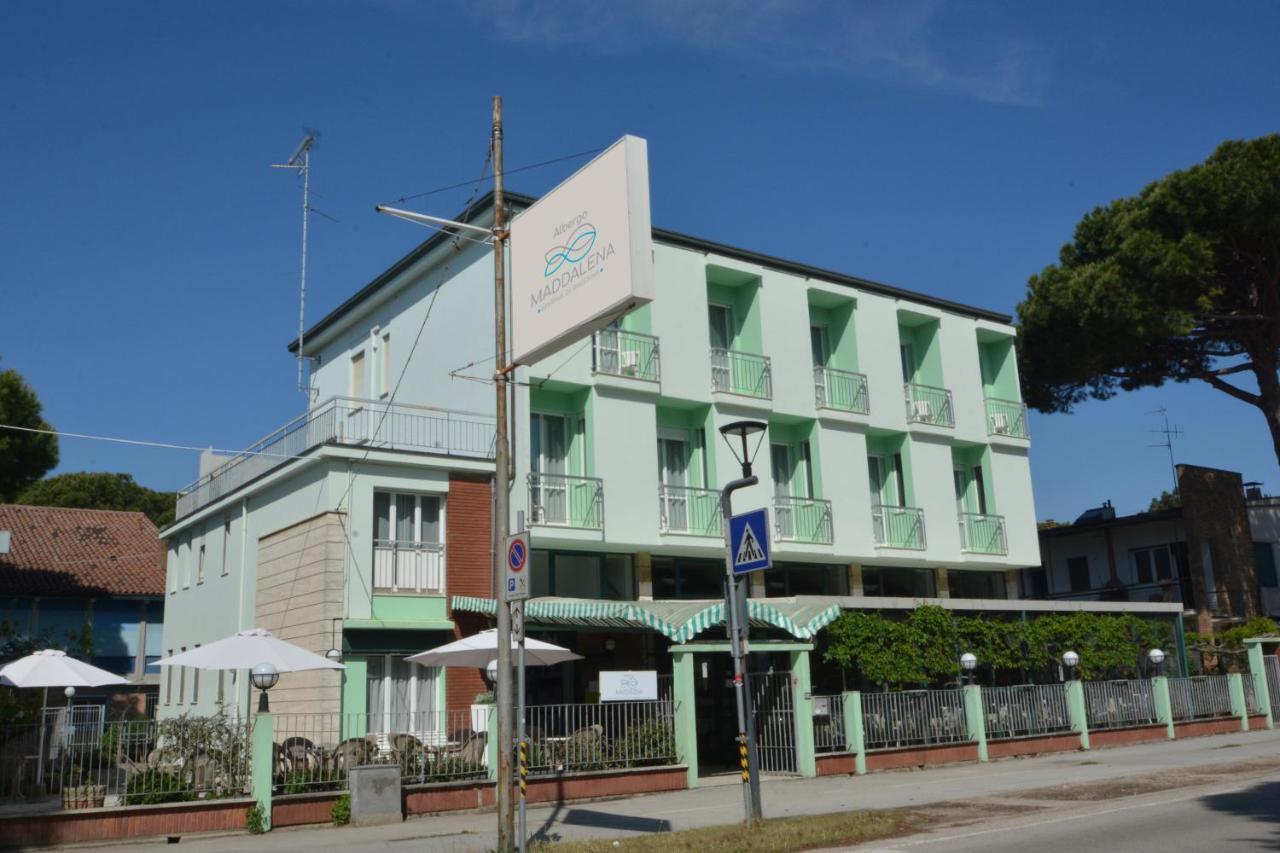 Hotel Maddalena Marina di Ravenna Kültér fotó