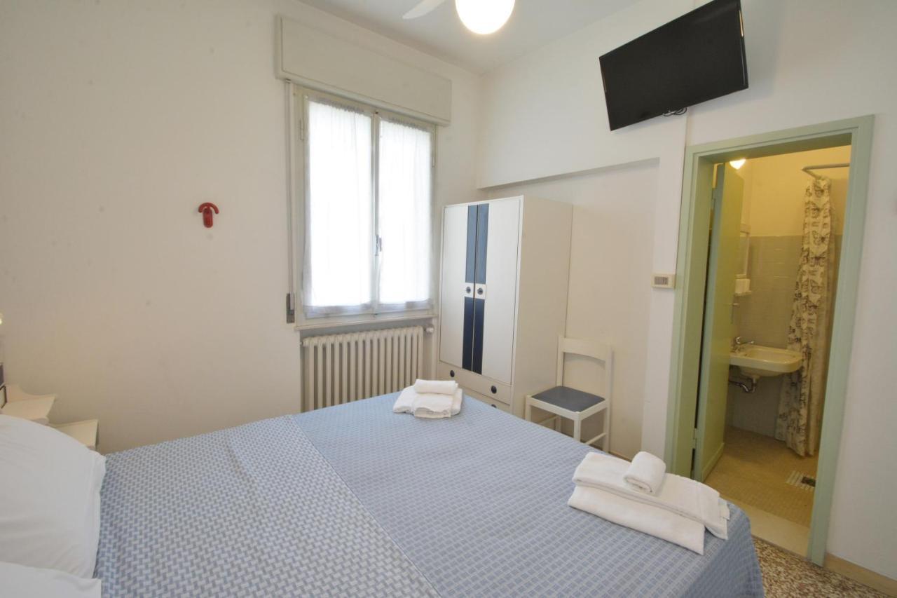 Hotel Maddalena Marina di Ravenna Kültér fotó